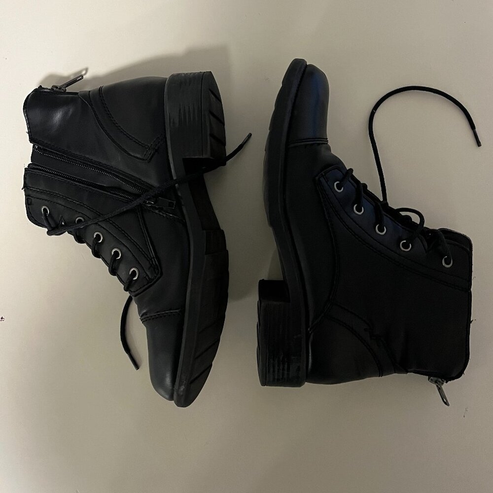 Madden Girl Ankle Lace Up Combat Boots | Size 7